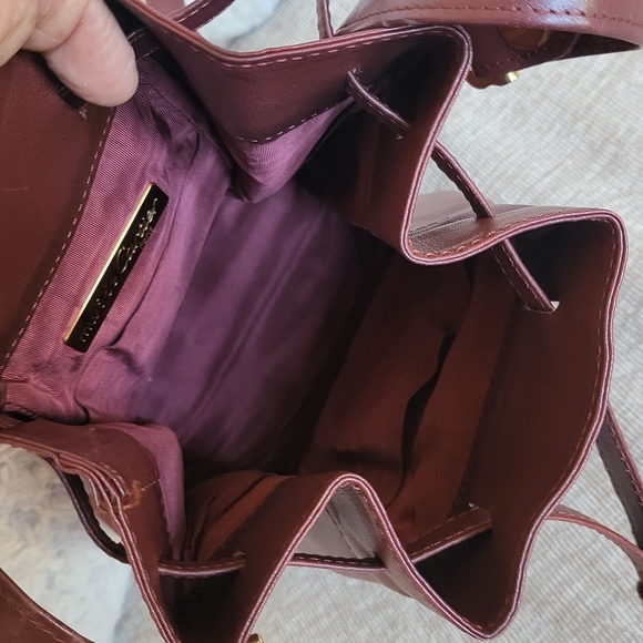 Cartier Must Line Drawstring Shoulder Bag Bordeaux Leather ...Authentic.. - Picture 9 of 14